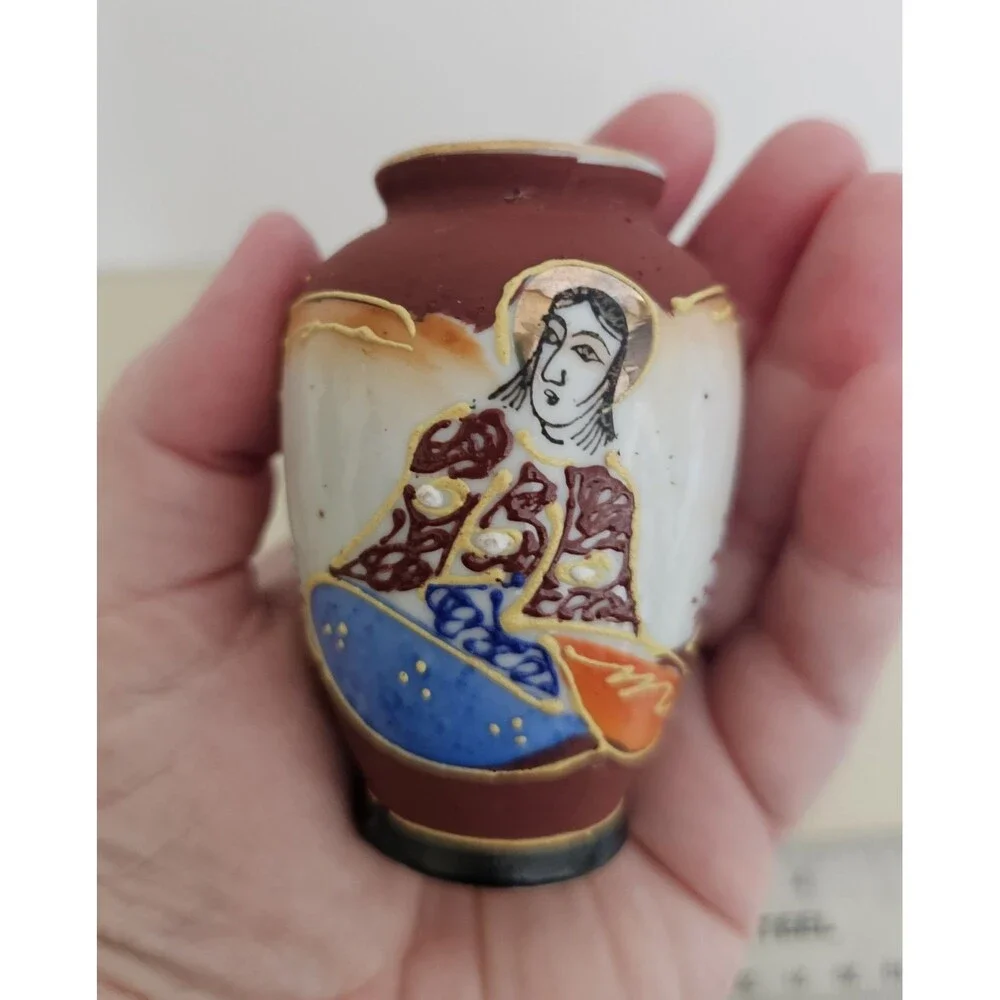 Kishihara Mini Hand Painted Porcelain Occupied Japan Vase Vintage 1945 - 1952